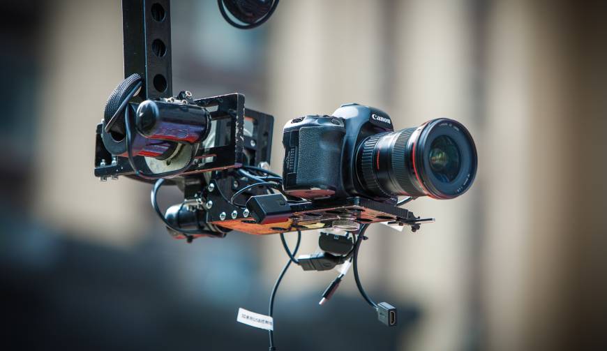 科技赋能生活：鹤峰县产品视频拍摄开启智能新时代